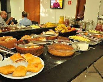 Catu Palace 3*